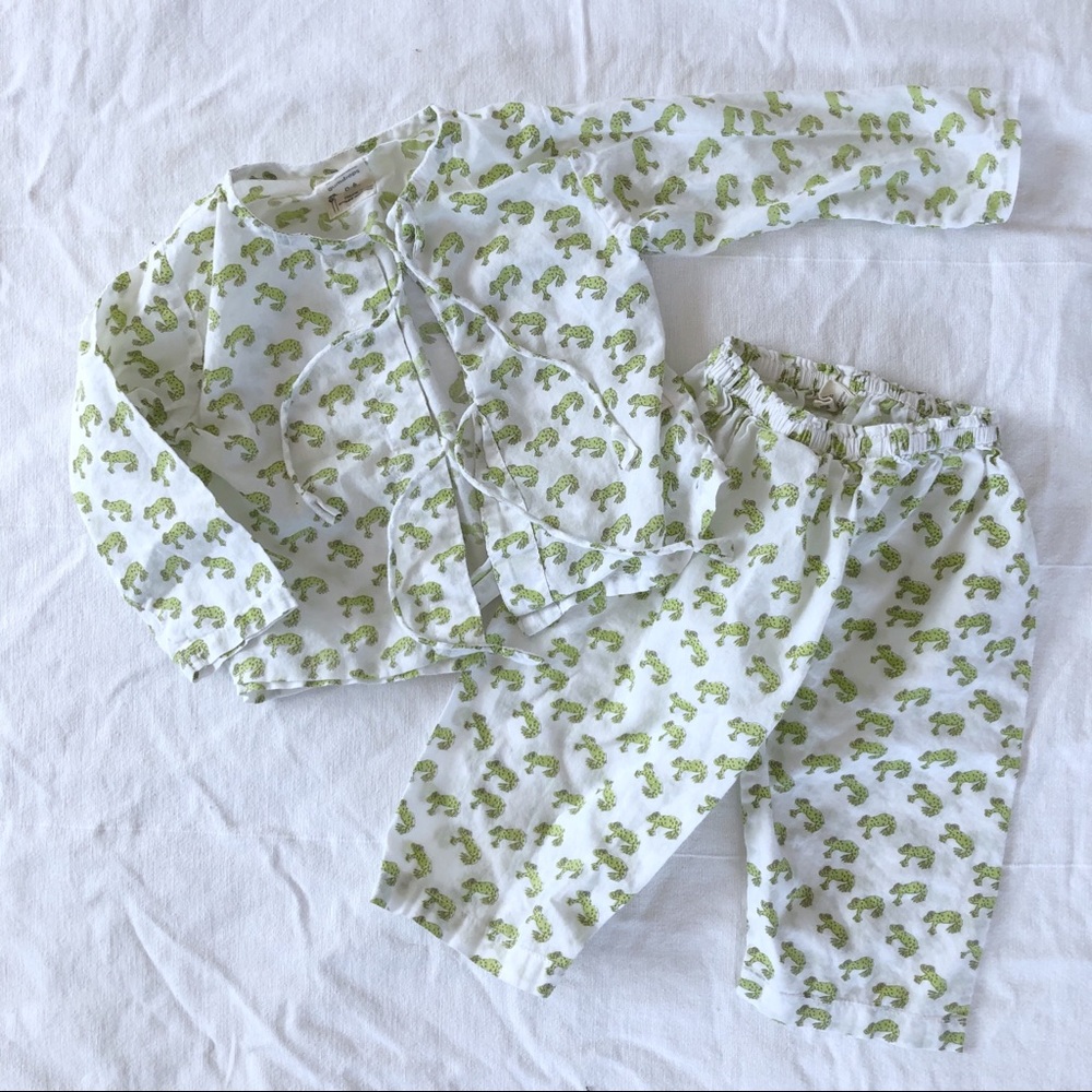 Good Earth Gumdrops organic top & pants for baby